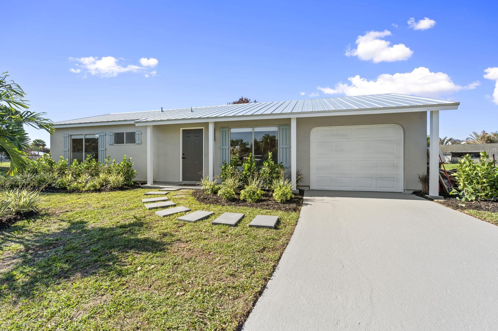 1900 SE Ancora Court, Port St. Lucie, FL 34952