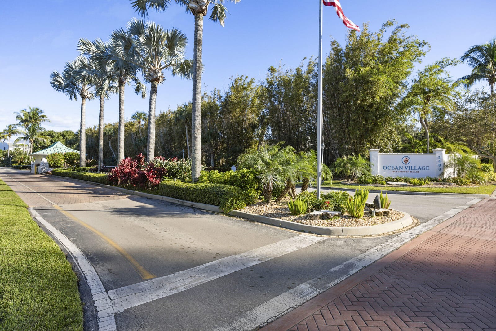 2400 S Ocean Drive V-211 — photo 2