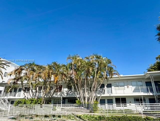 2445 Lake Pancoast Drive 7, Miami Beach, FL 33140, Miami Beach