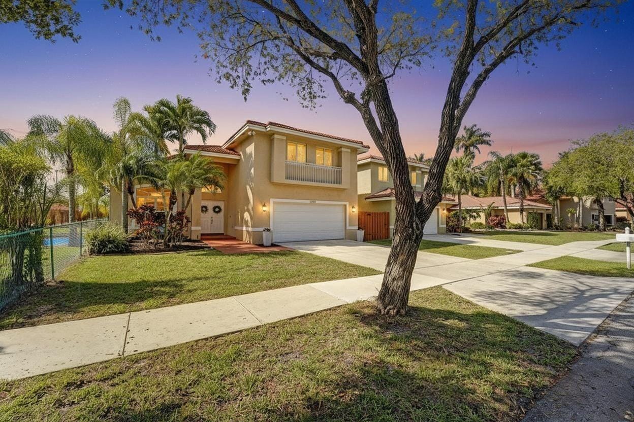 14594 Via Tivoli Court, Davie, FL 33325 photo 2