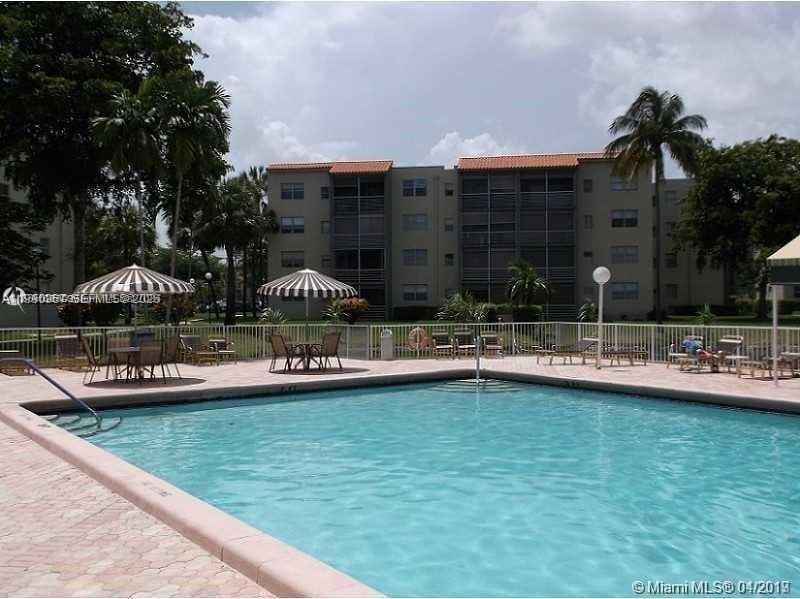 1800 SW 81st Avenue 1203 — photo 12