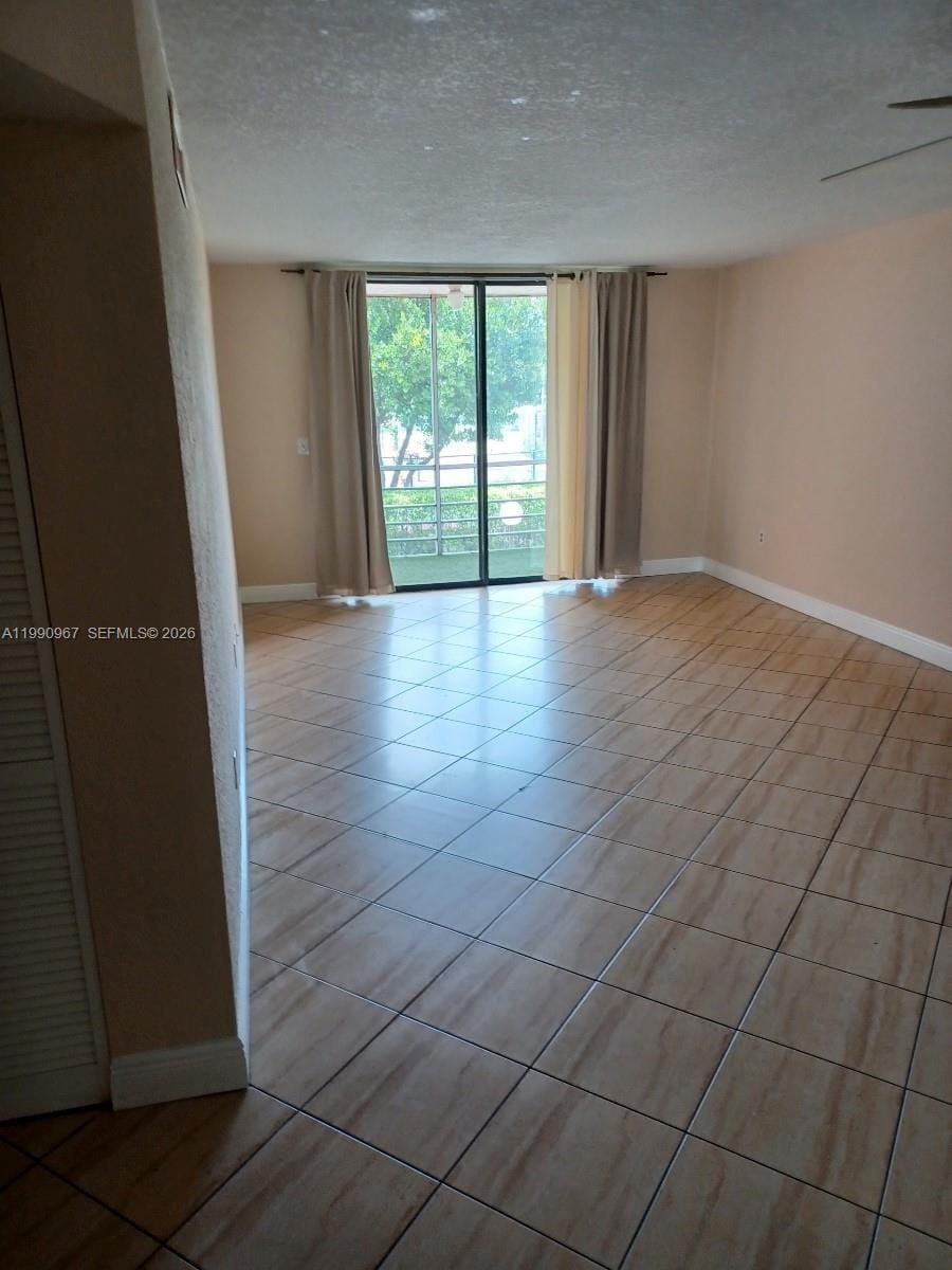 1800 SW 81st Avenue 1203 — photo 5