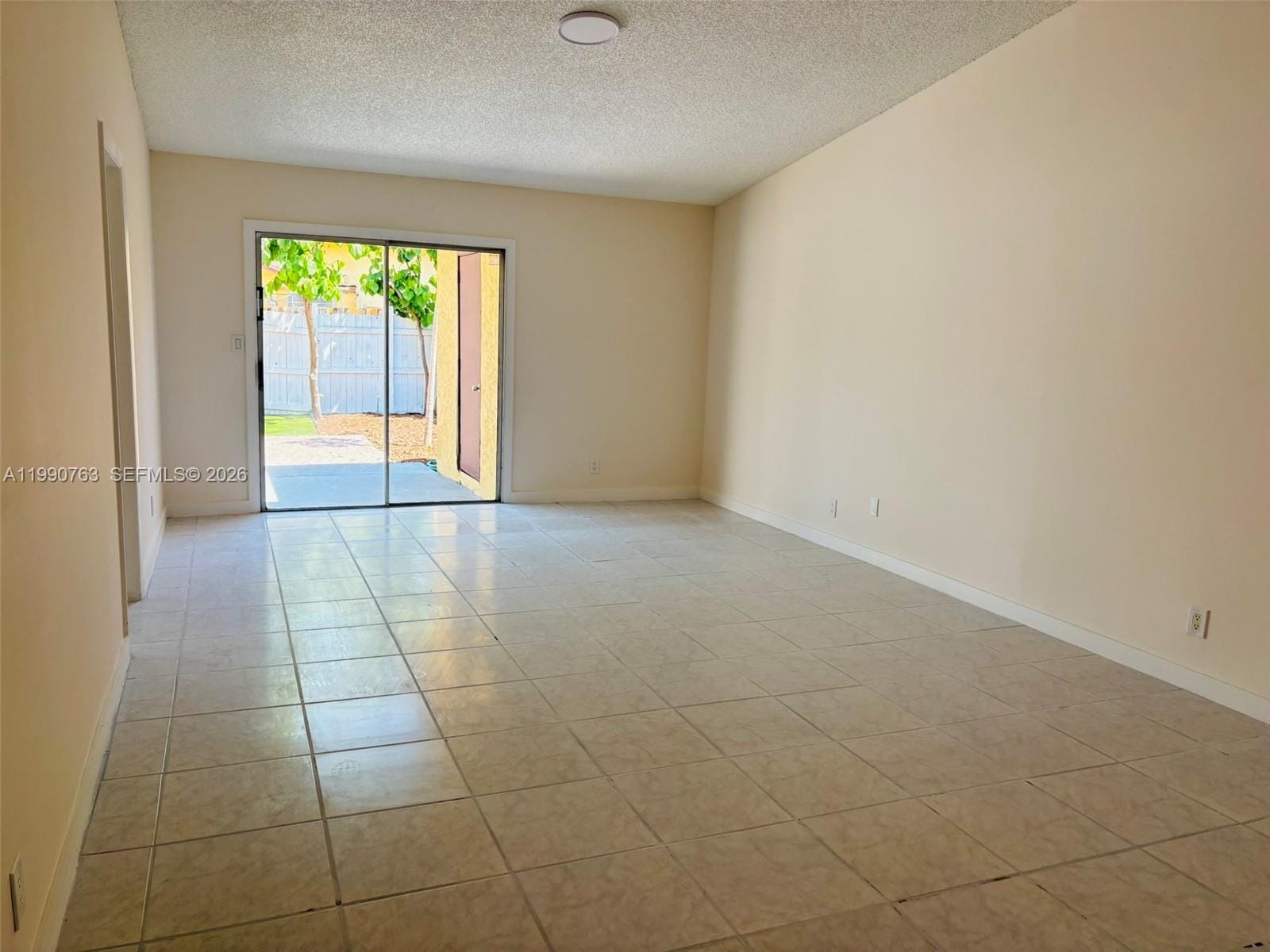 4356 NW 5th Avenue — photo 11