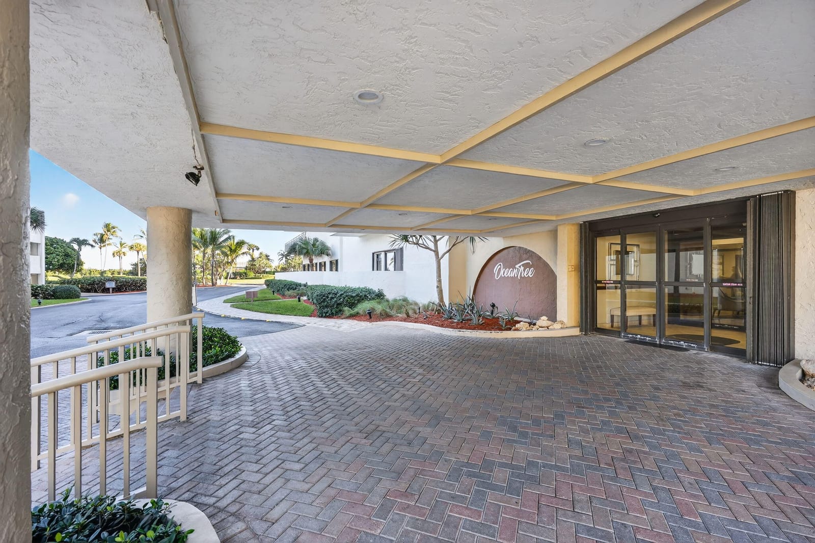 3400 N Ocean Drive 408, Singer Island, FL 33404 photo 13