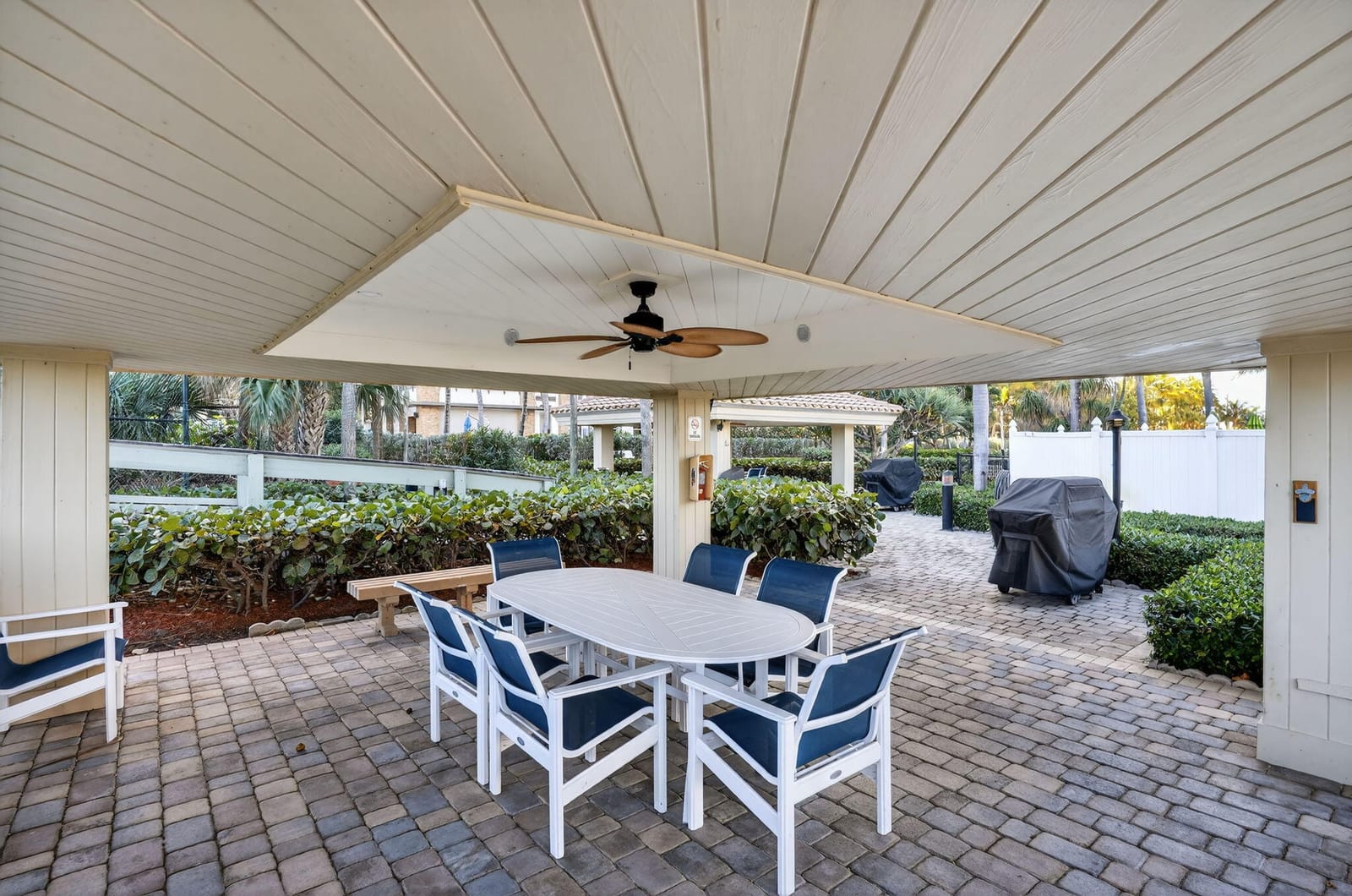 3400 N Ocean Drive 408, Singer Island, FL 33404 photo 27
