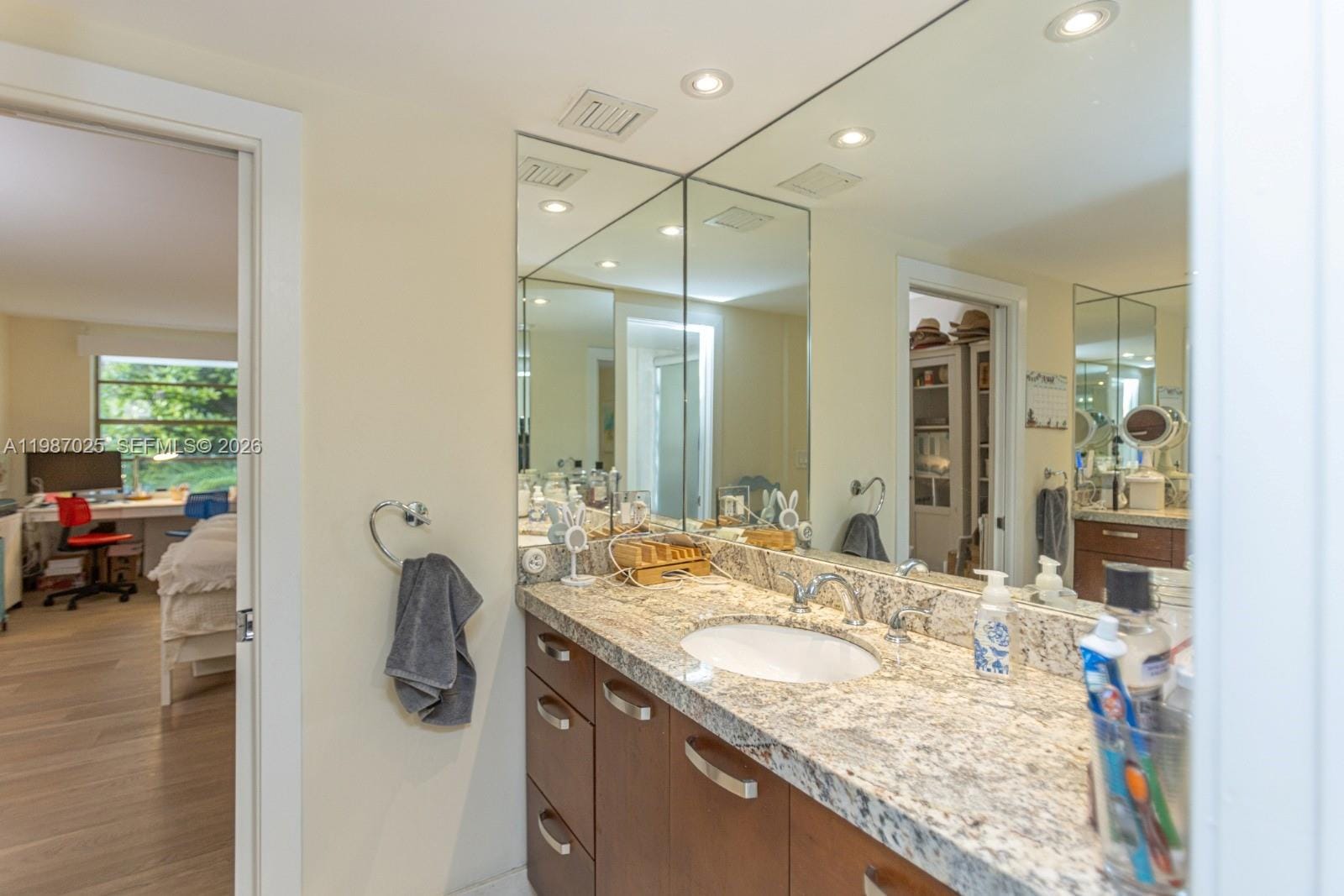 155 Ocean Lane Drive 201, Key Biscayne, FL 33149 photo 18
