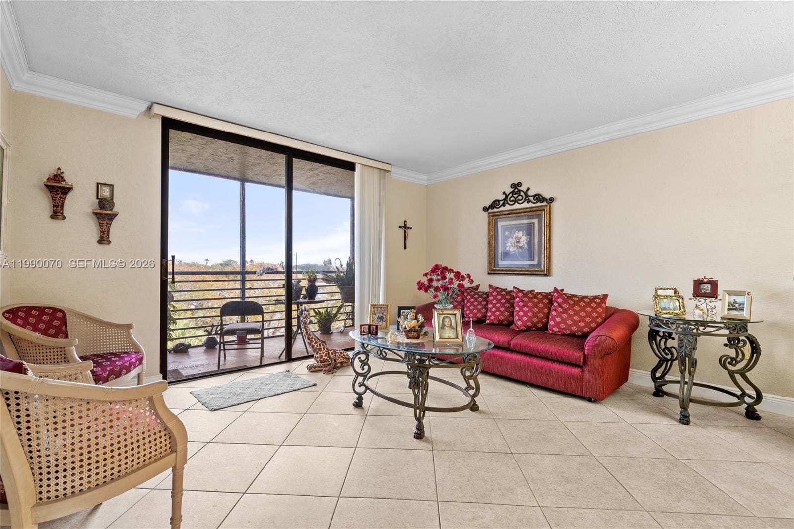 901 Colony Point Circle 503, Pembroke Pines, FL 33026 photo 5