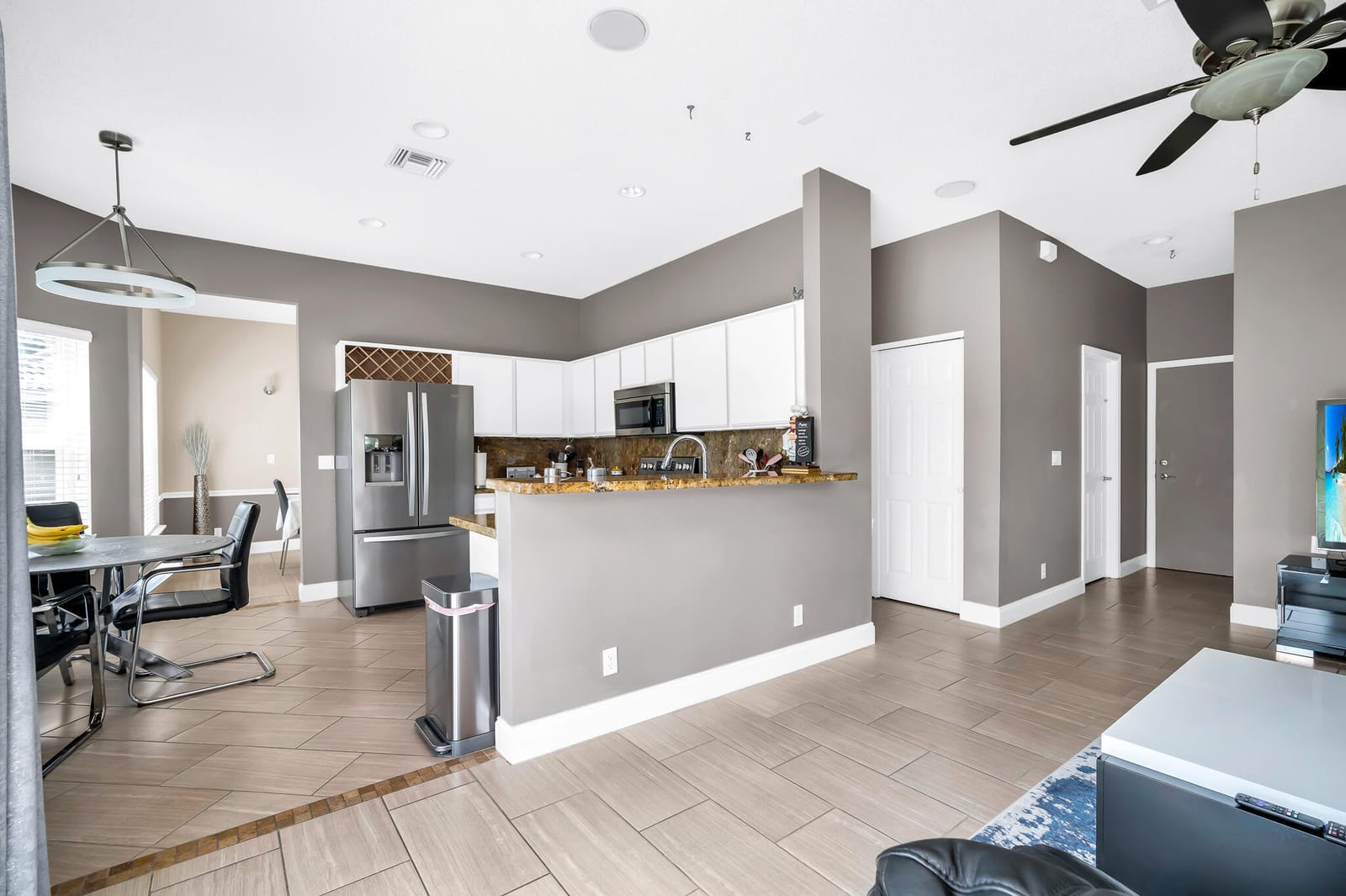 8122 Palm Gate Drive — photo 9