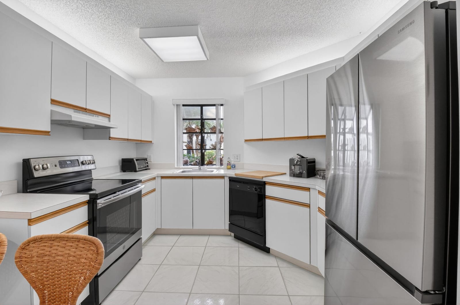 5226 Europa Drive H, Boynton Beach, FL 33437 photo 12