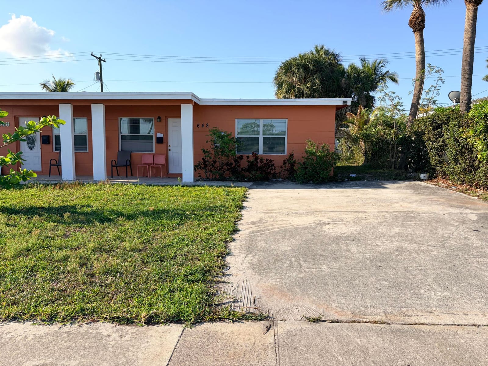 646 Bayberry Drive, West Palm Beach, FL 33403 photo 2