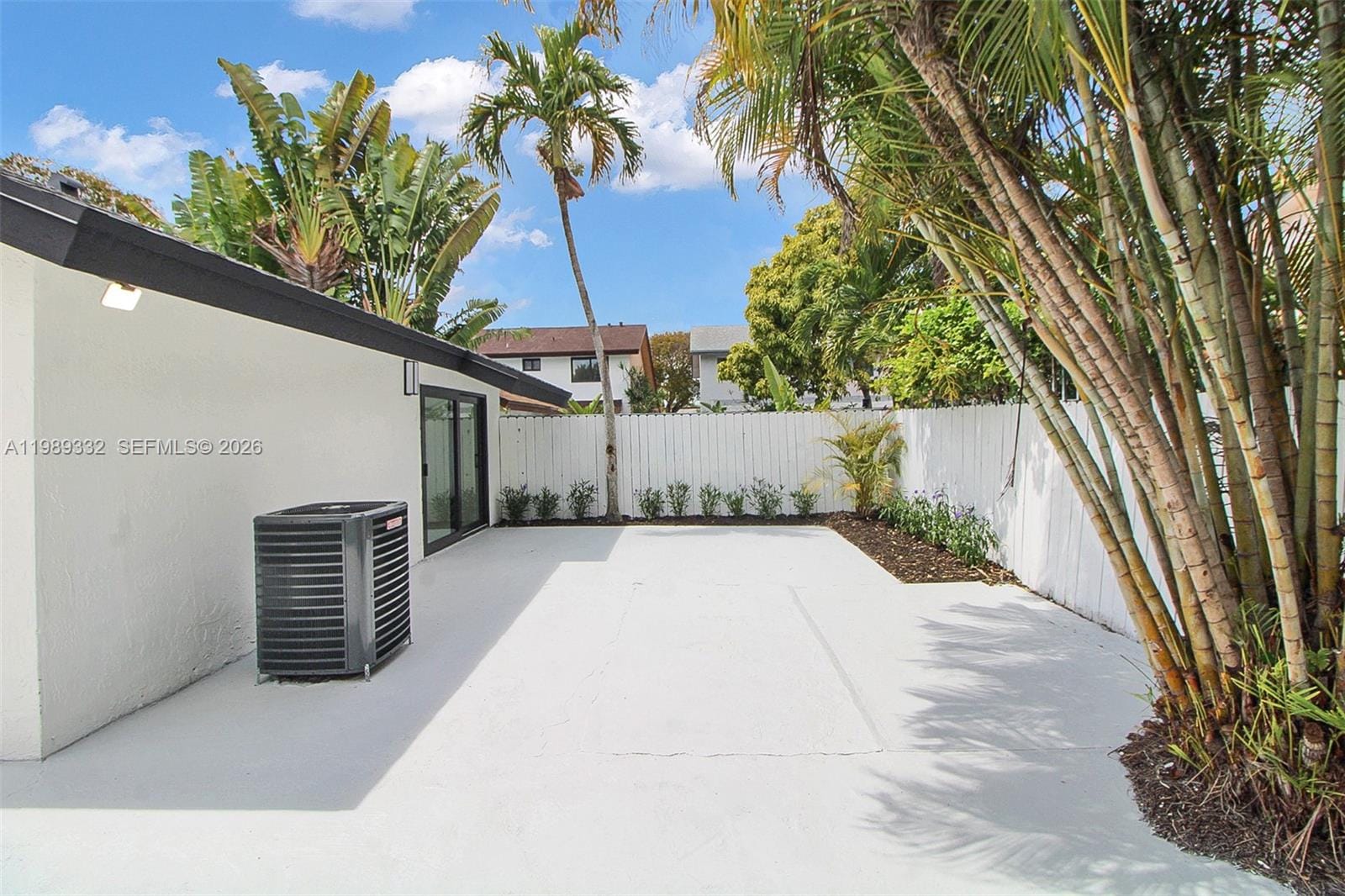 8961 SW 6th Street, Miami, FL 33174 photo 22