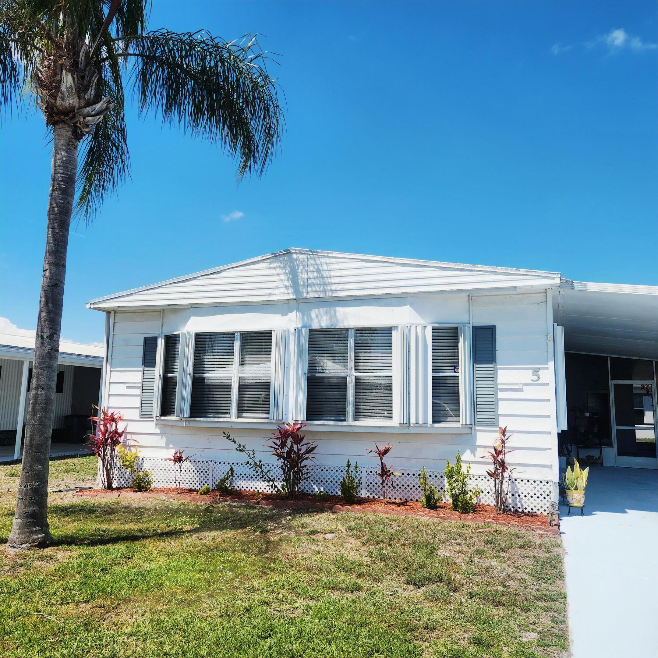 5 El Portal Lane, Port St. Lucie, FL 34952, Port St Lucie