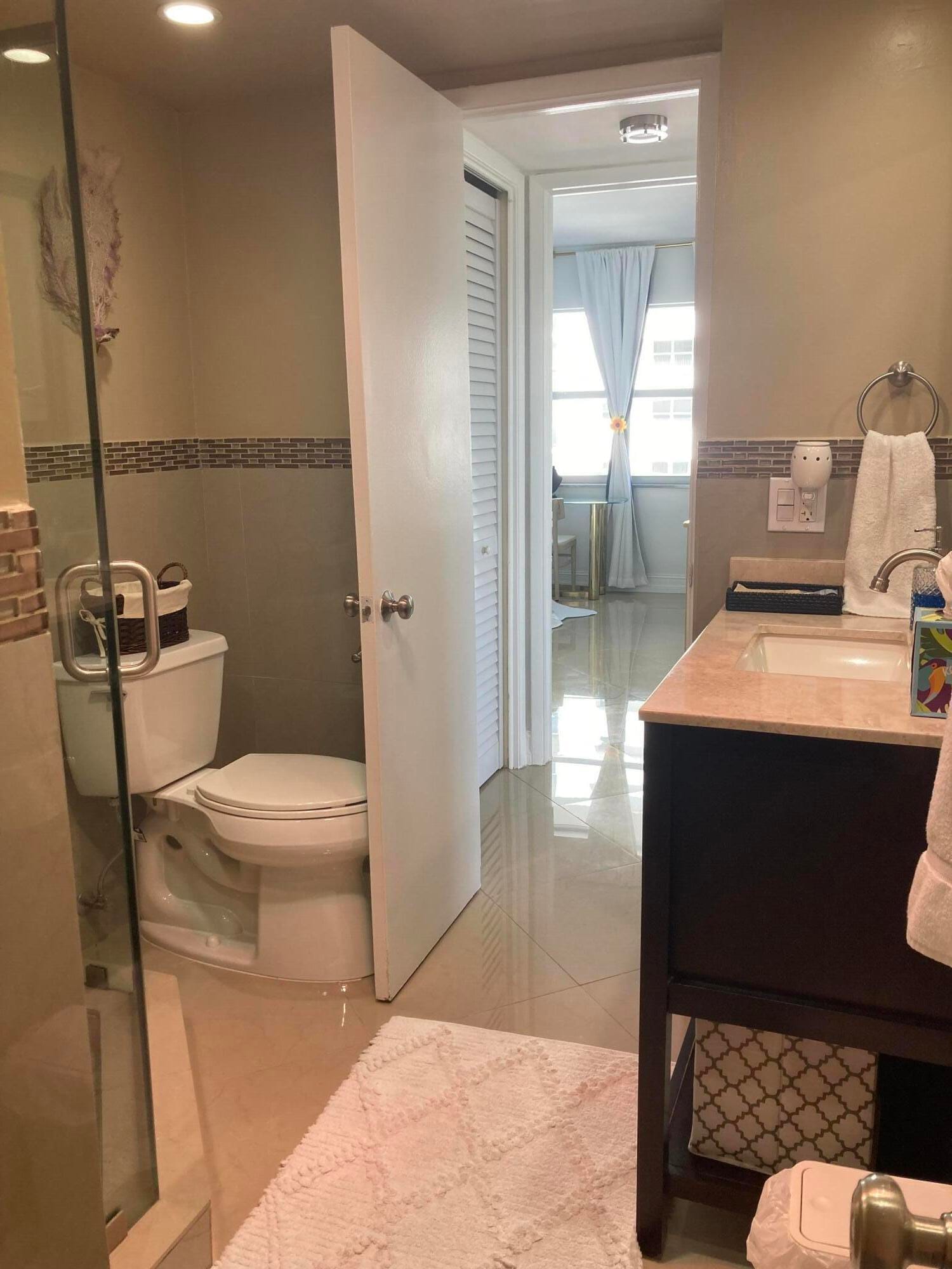 1630 N Ocean Boulevard 314 — photo 4
