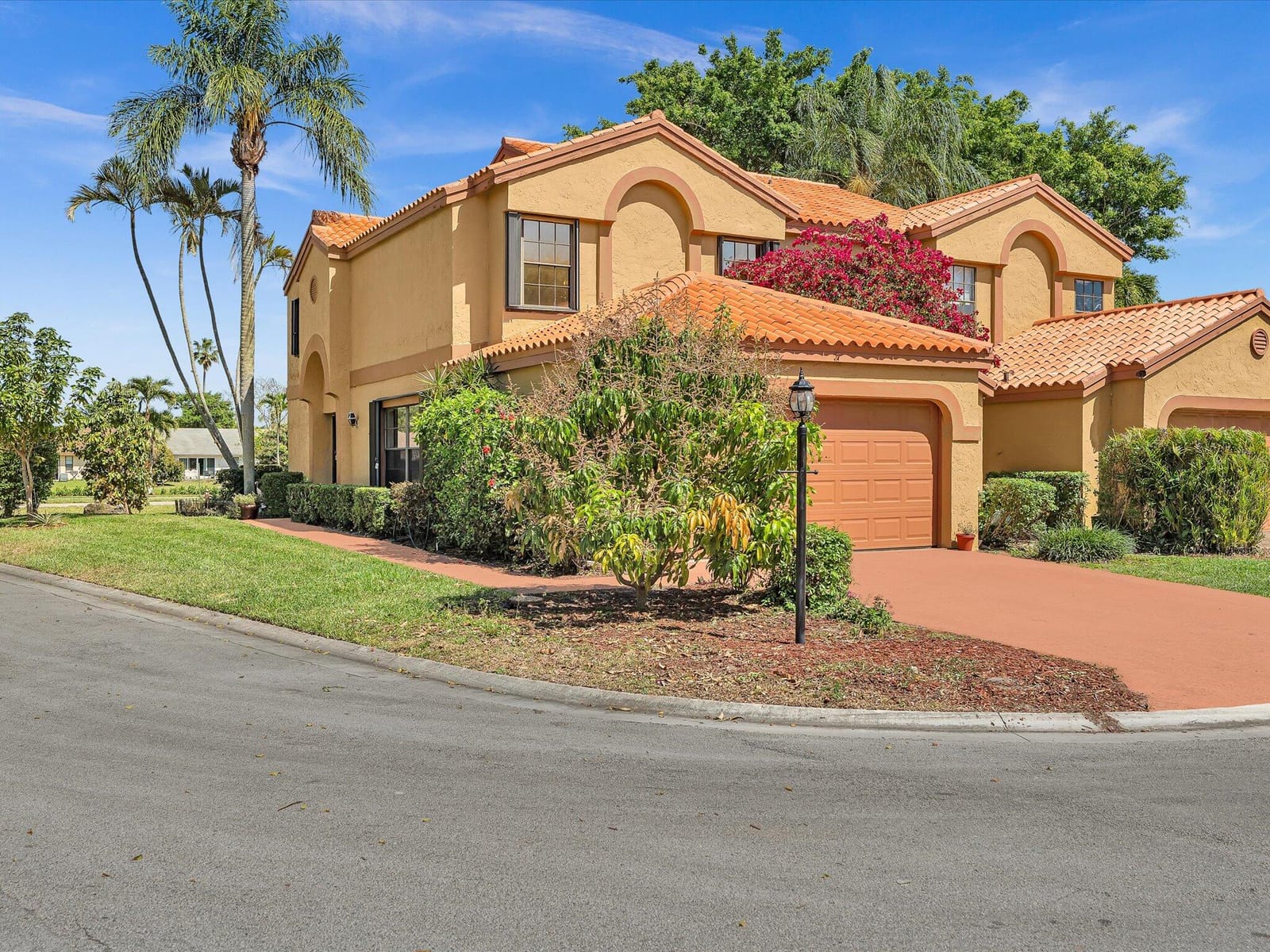 19982 Villa Lante Place — photo 2