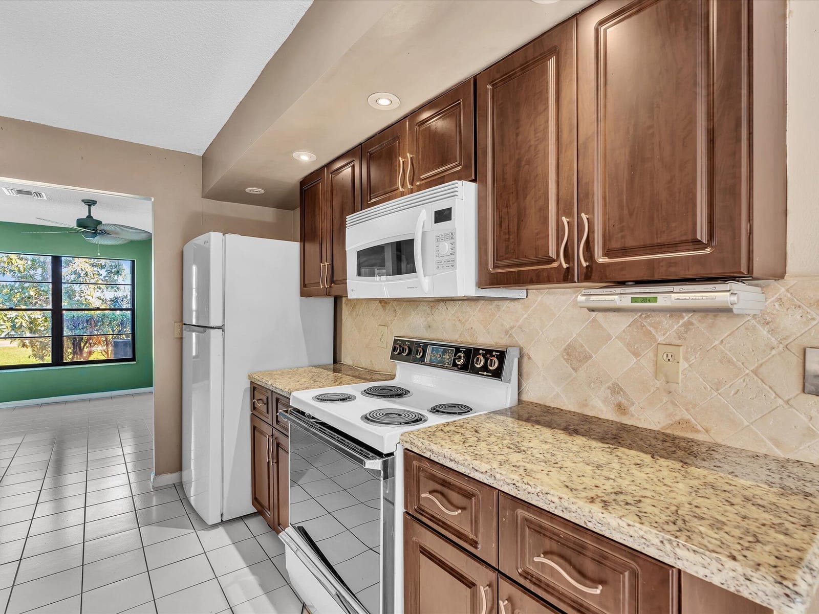 19982 Villa Lante Place, Boca Raton, FL 33434 photo 24