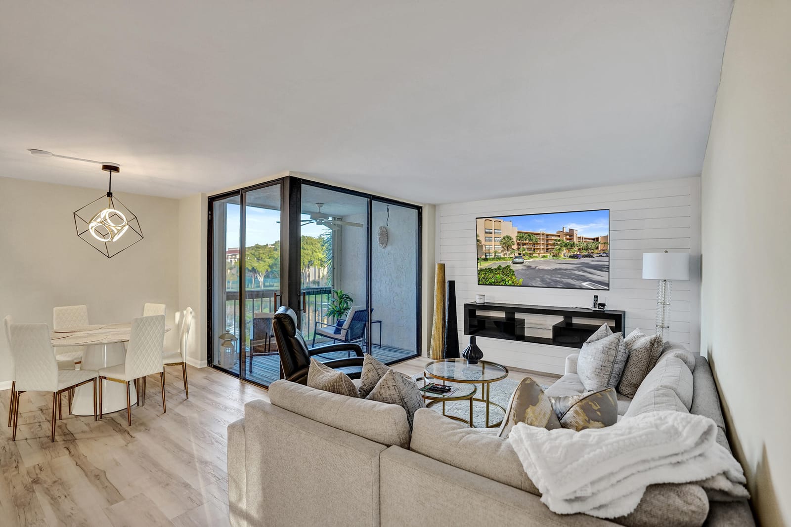 2455 Lindell Boulevard 3305, Delray Beach, FL 33444 photo 9