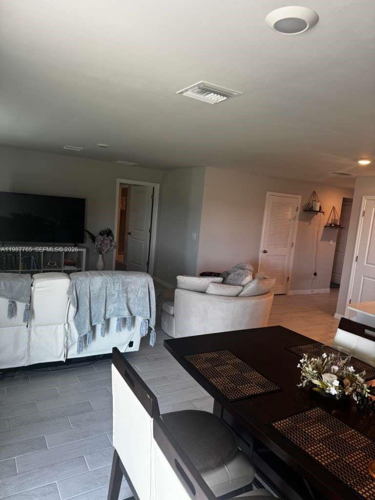 9013 Meadow Circle — photo 7