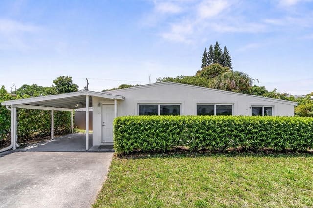 414 SW 15th Avenue, sold in Carver Park, Fort Lauderdale, FL