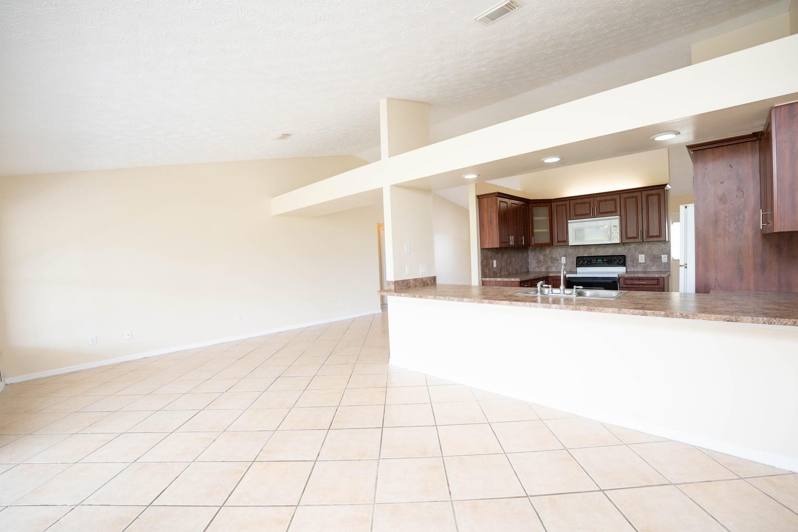 2456 SE Trail Avenue — photo 11