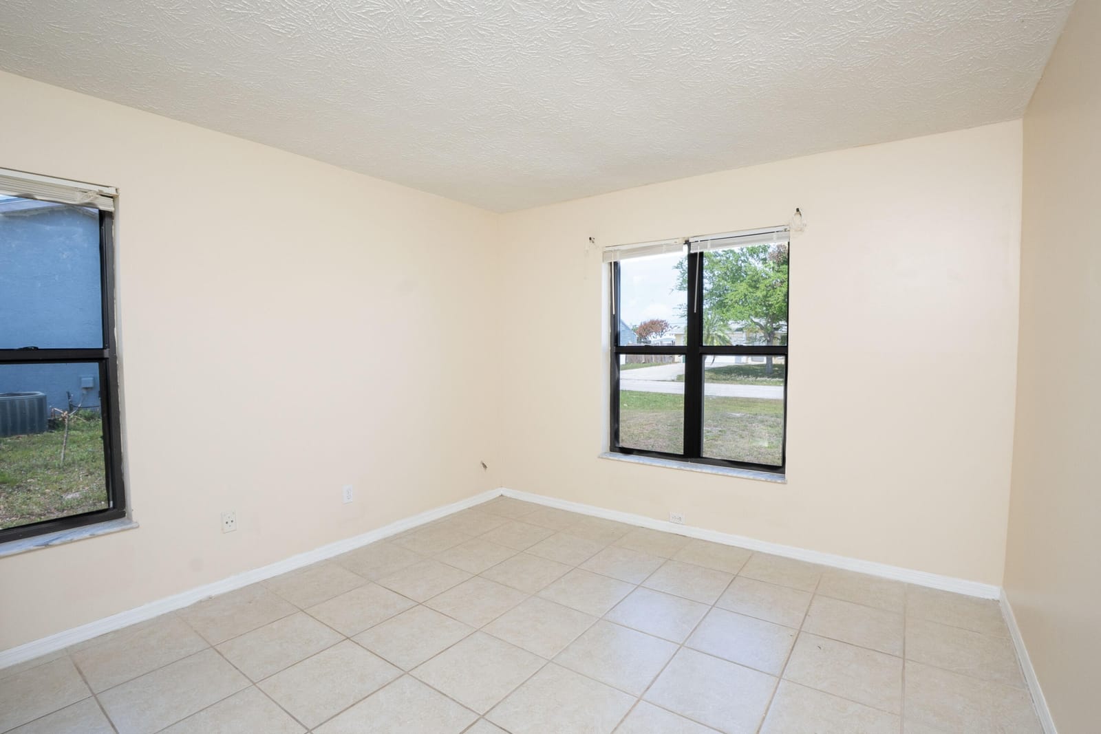 2456 SE Trail Avenue, Port St. Lucie, FL 34952 photo 21