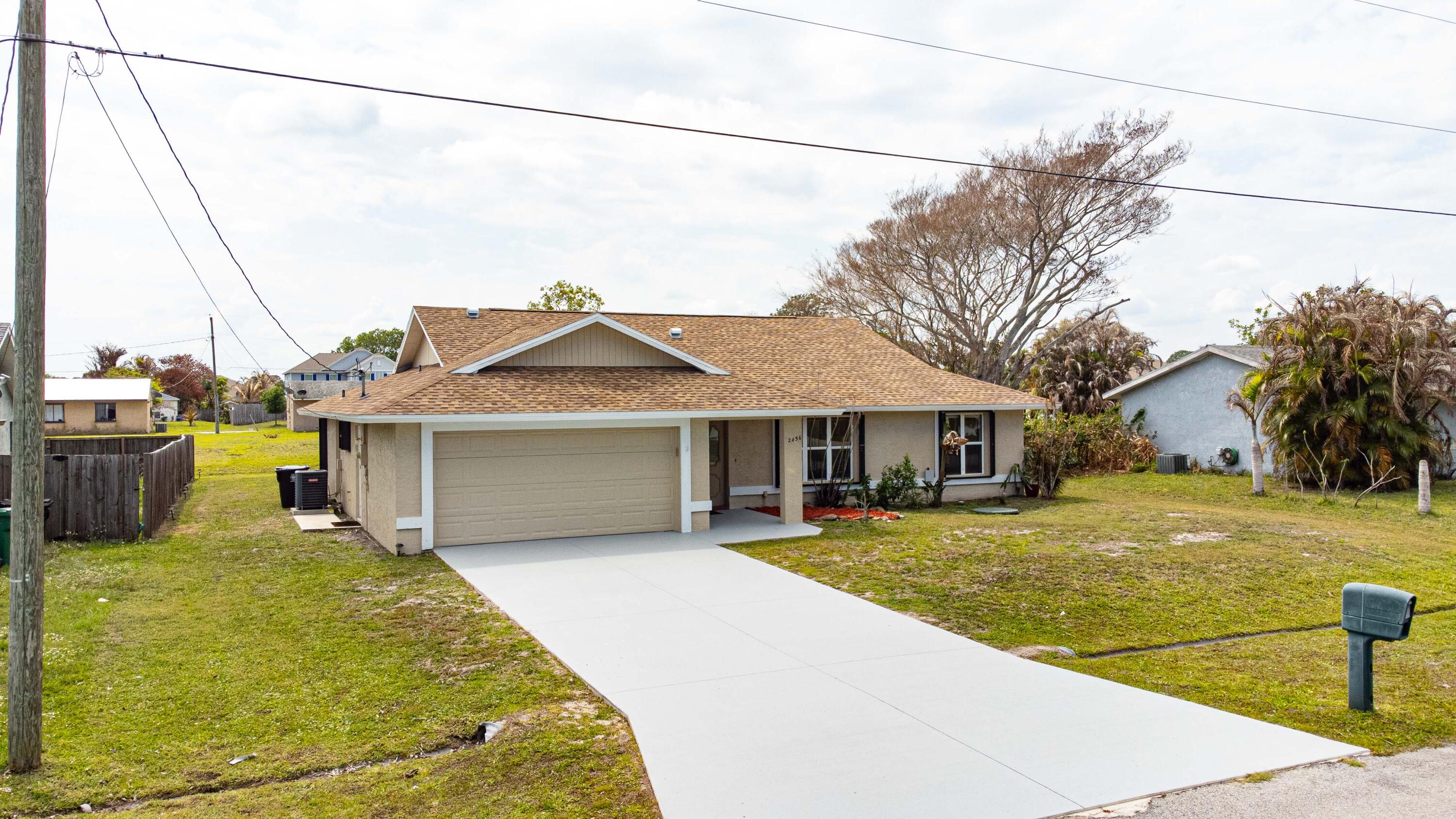 2456 SE Trail Avenue, Port St. Lucie, FL 34952, Port St Lucie