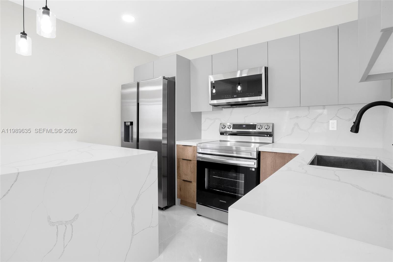 740 NE 43rd Court — photo 11