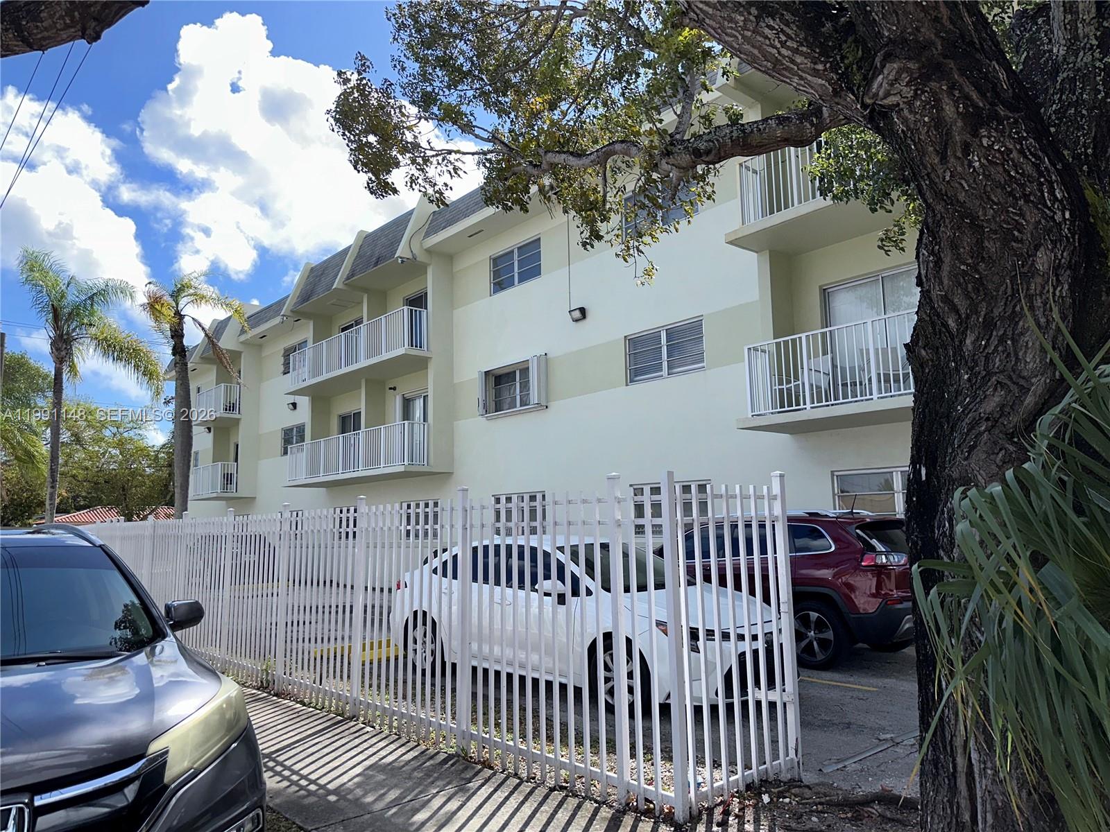 12890 NE 8th Avenue 107, North Miami, FL 33161, North Miami