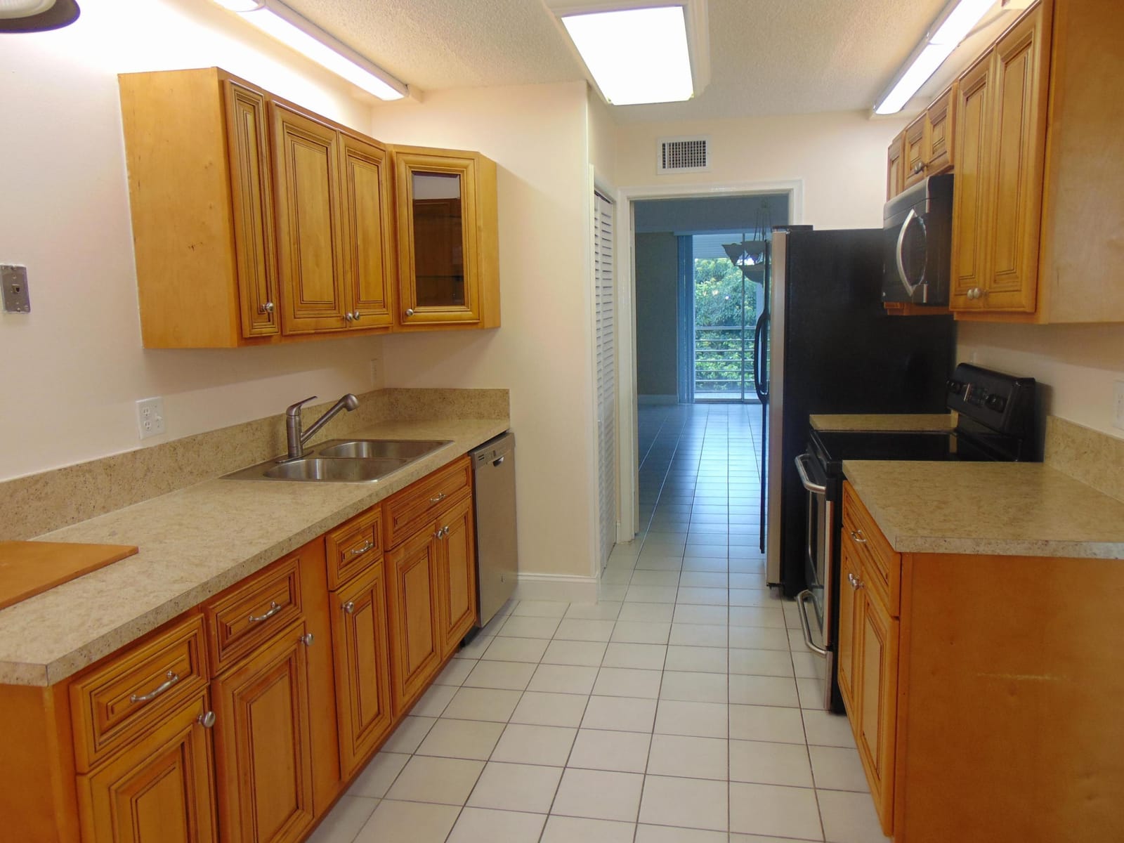 3286 Arcara Way 413 — photo 2