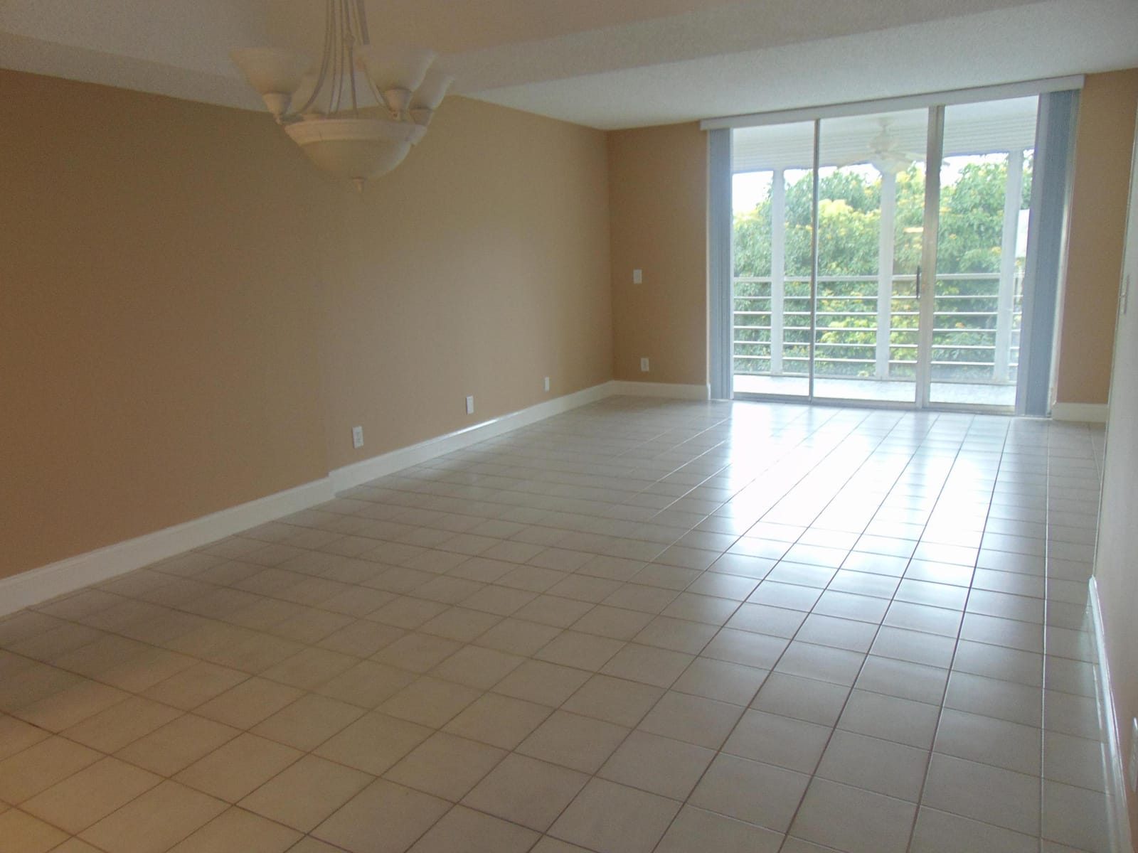3286 Arcara Way 413 — photo 5