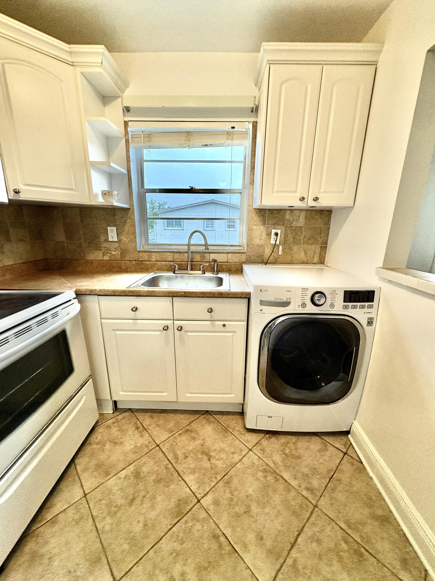 48 Bedford B, West Palm Beach, FL 33417, West Palm Beach
