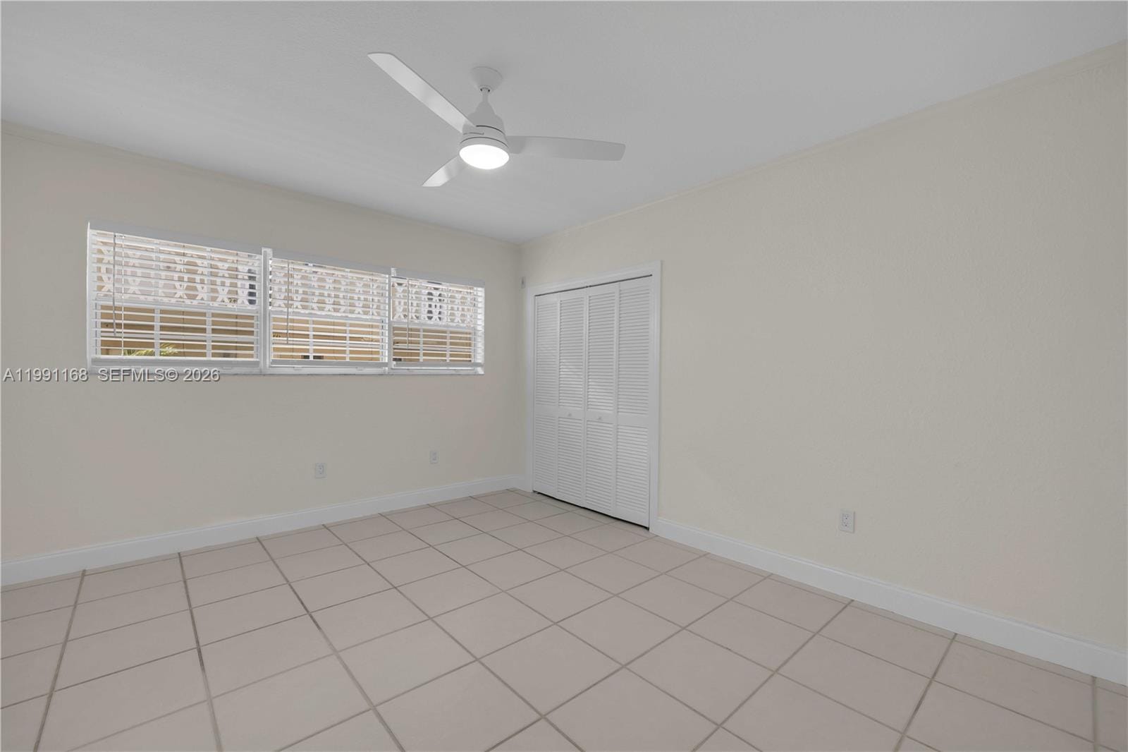 462 Golden Isles Drive 210, Hallandale Beach, FL 33009 photo 25