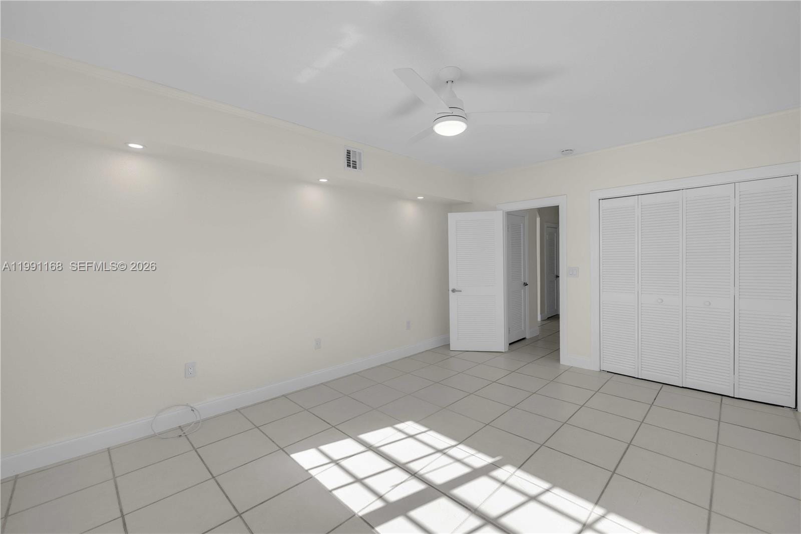 462 Golden Isles Drive 210, Hallandale Beach, FL 33009 photo 26