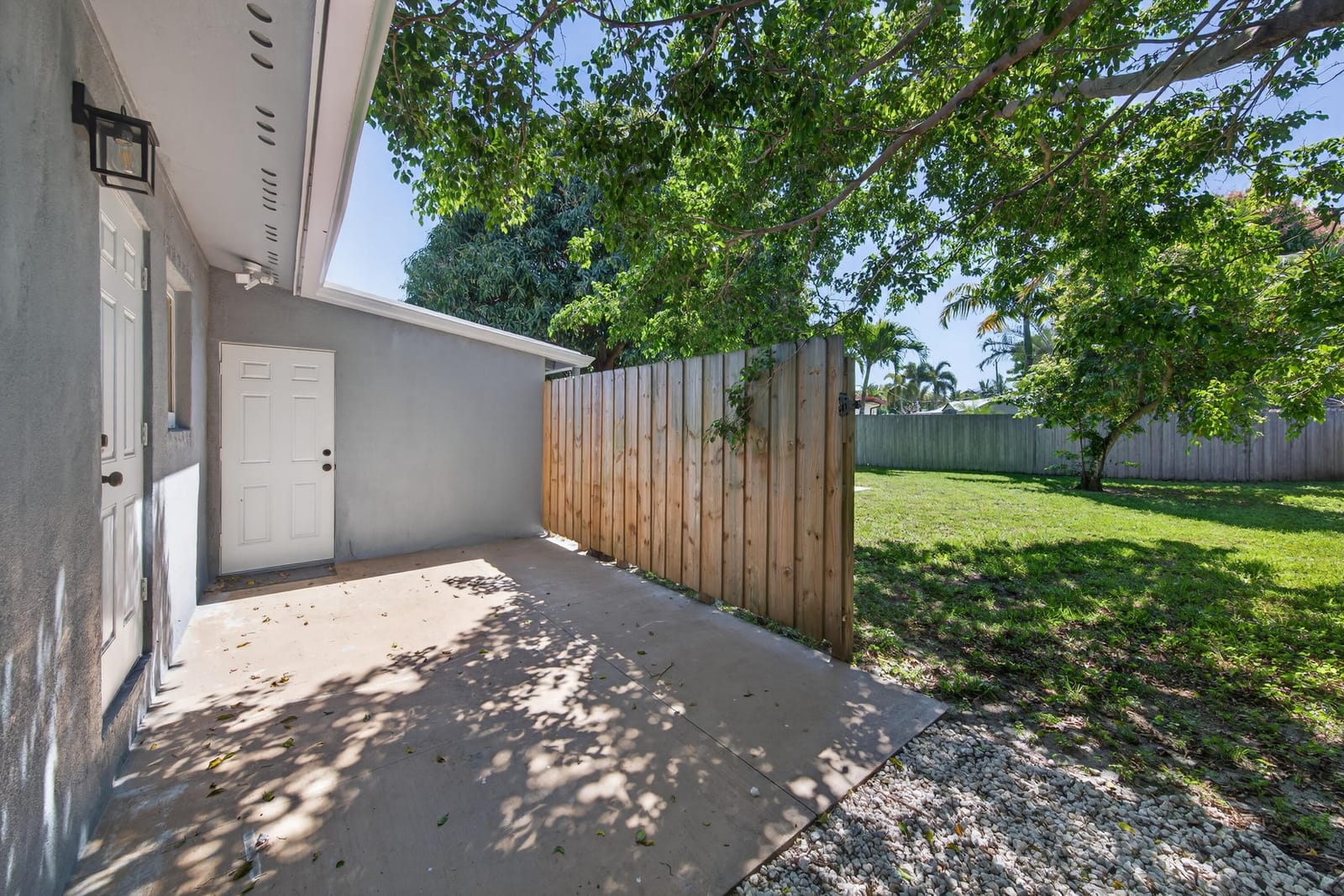 1908 NE 26th Street, Wilton Manors, FL 33305 photo 16