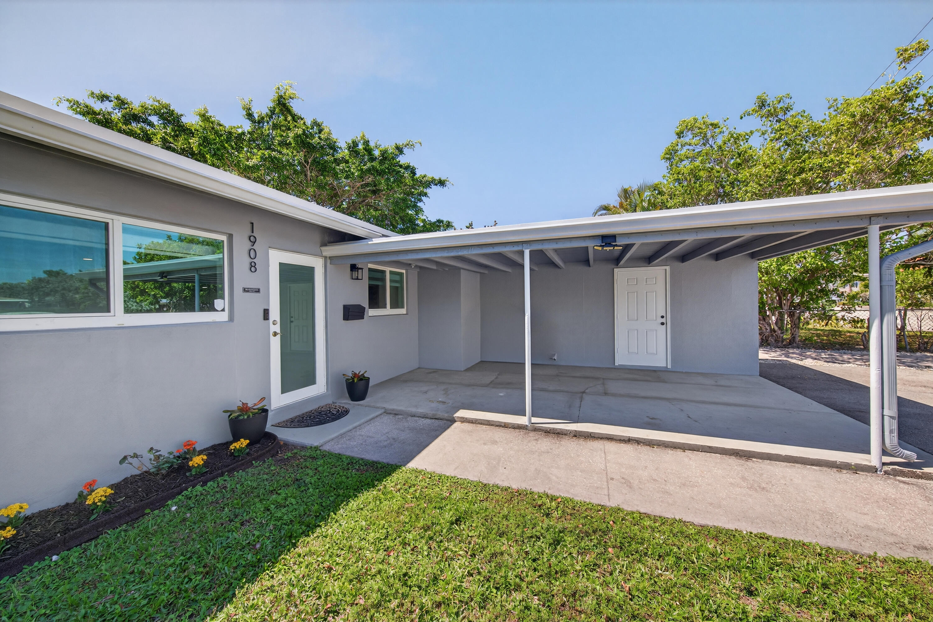 1908 NE 26th Street, Wilton Manors, FL 33305, Wilton Manors