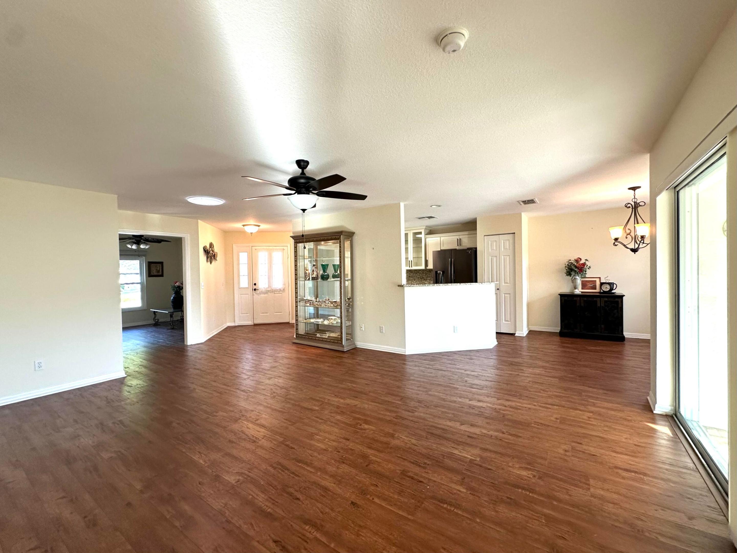 9702 SW 92nd Place Road, Ocala, FL 34481 photo 2