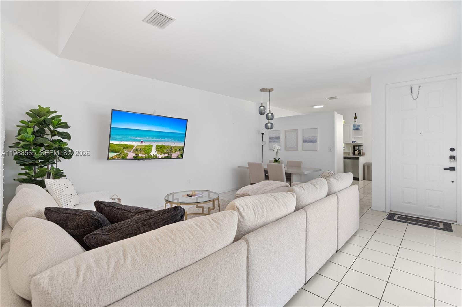 1120 Canella Lane, Hollywood, FL 33019 photo 11