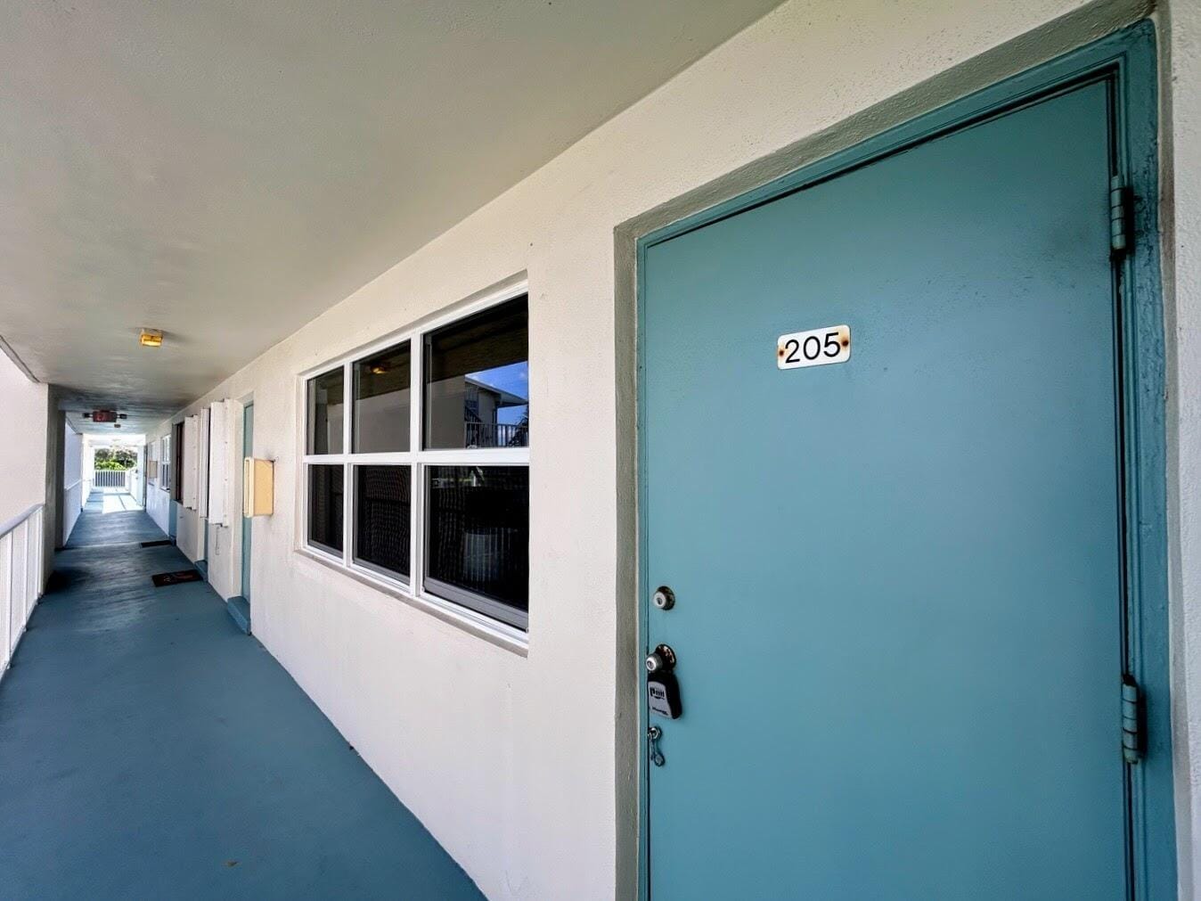 230 Horizons E 205, Boynton Beach, FL 33435 photo 5