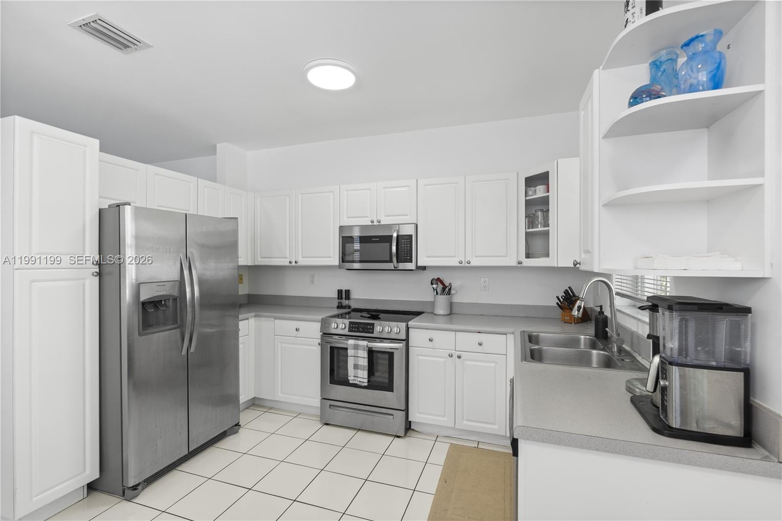 1120 Canella Lane 1120, Hollywood, FL 33019 photo 11