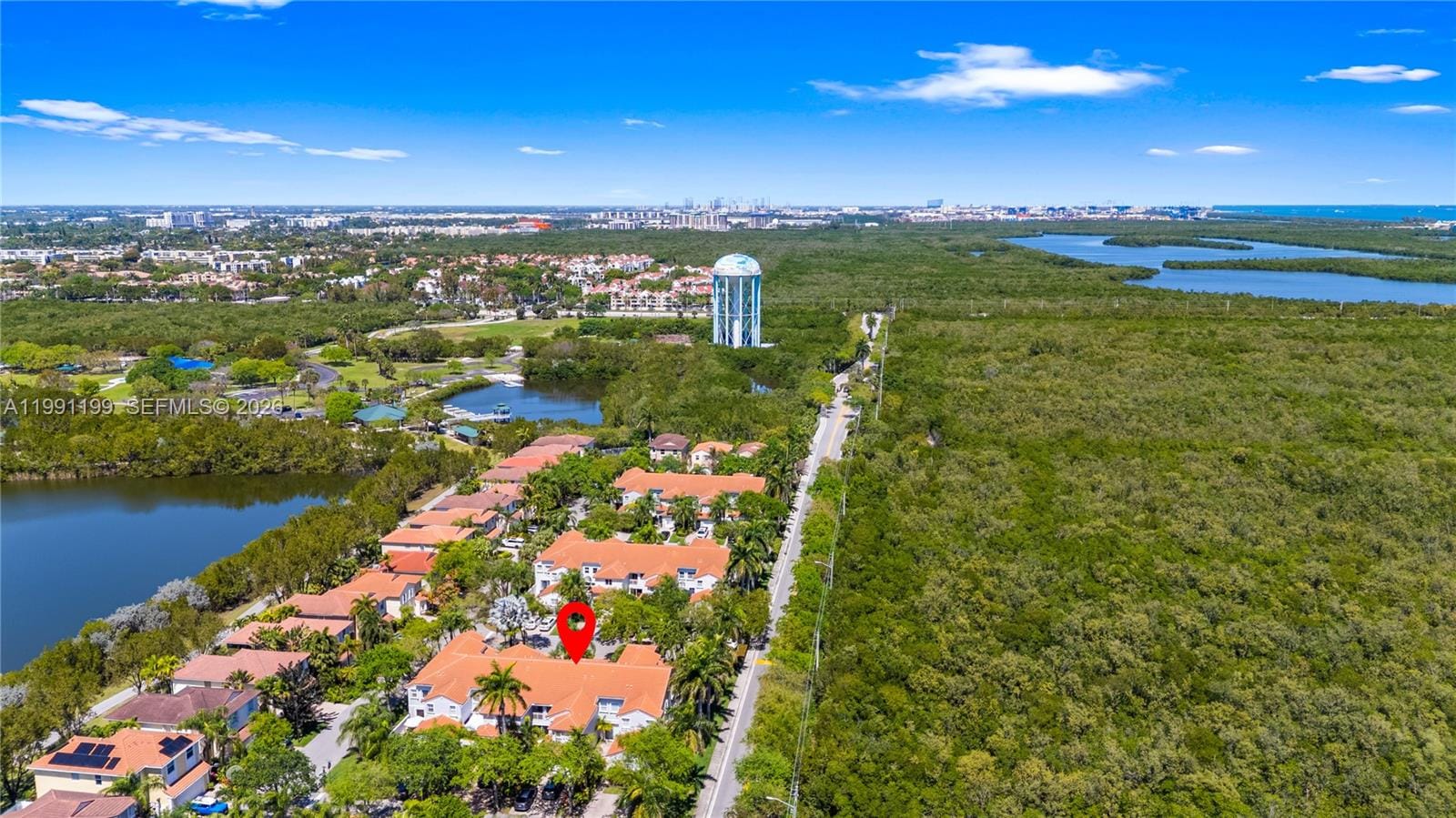 1120 Canella Lane 1120, Hollywood, FL 33019 photo 5