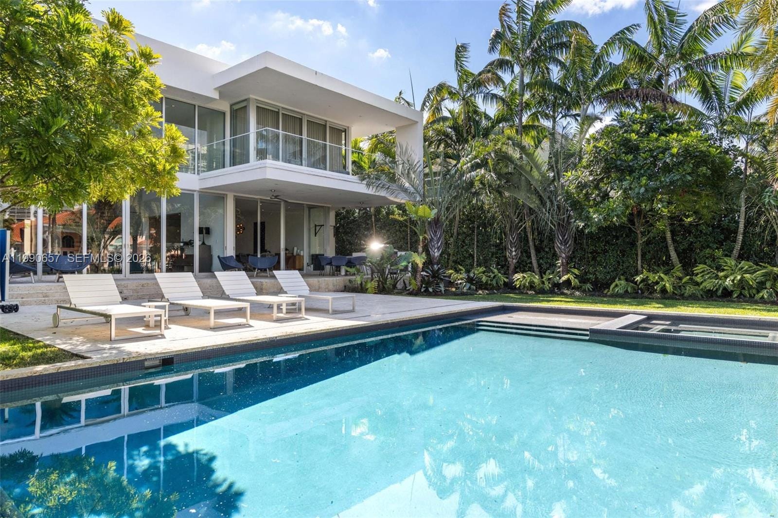 410 Golden Beach Drive — photo 2