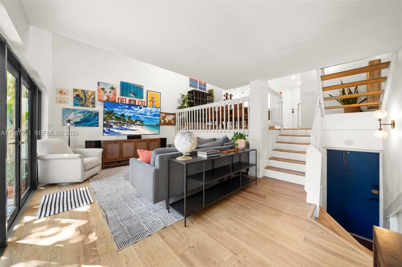 3237 Mary Street 6 — photo 11