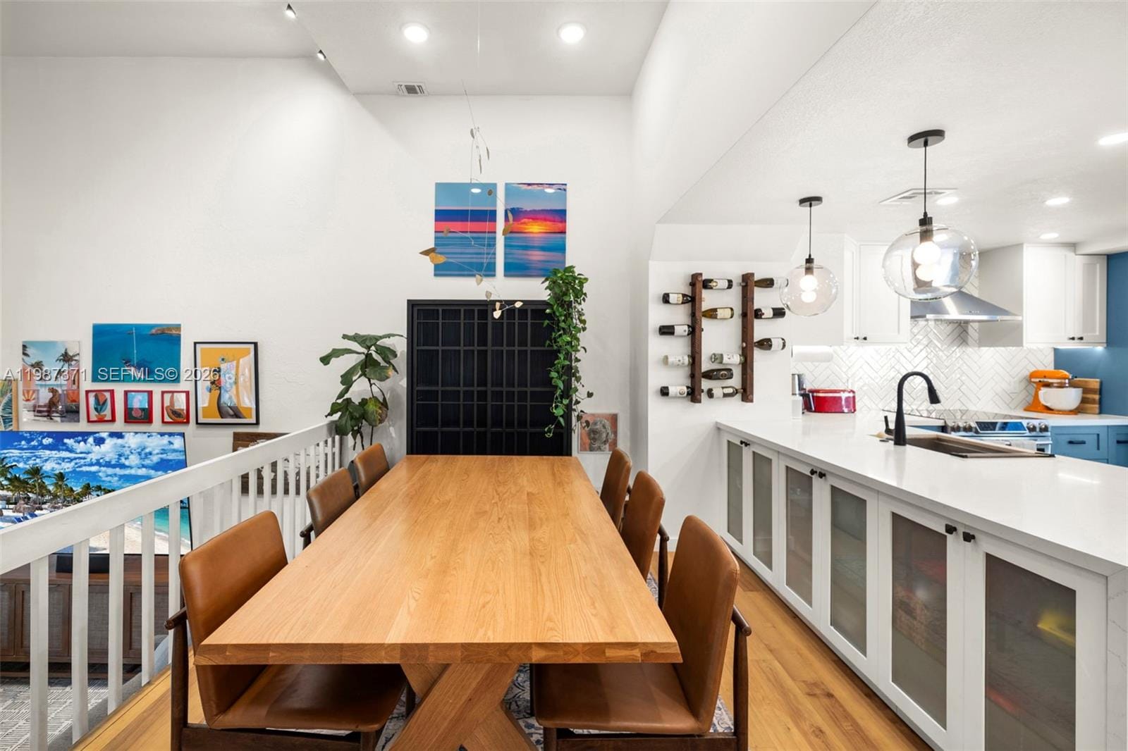 3237 Mary Street 6 — photo 12