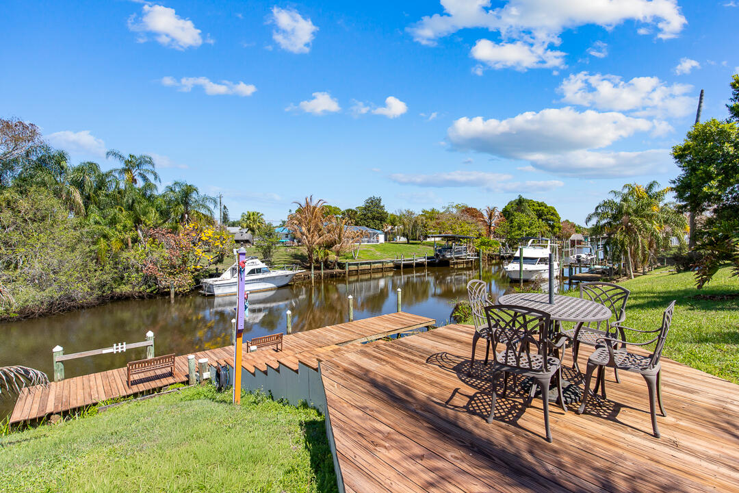 343 SE Verada Avenue, Port St. Lucie, FL 34983, Port St Lucie