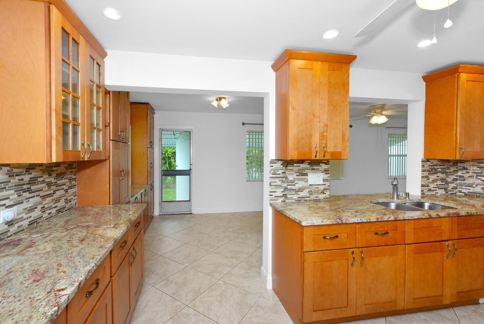 1204 SW 24th Street, Boynton Beach, FL 33426 photo 5