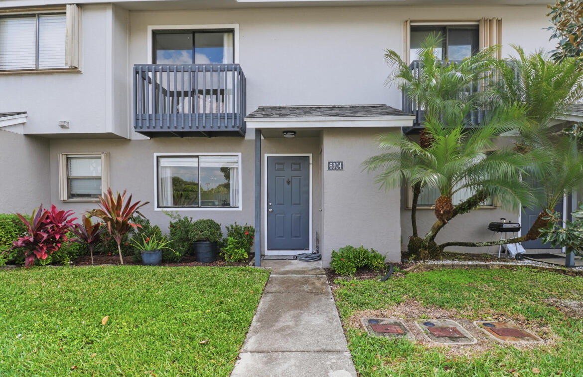 6304 Dockside Circle, Greenacres, FL 33463, Greenacres
