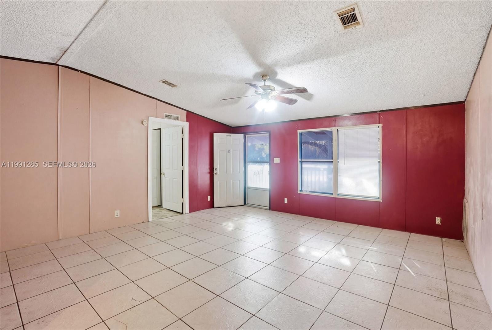740 Bennett Avenue — photo 11