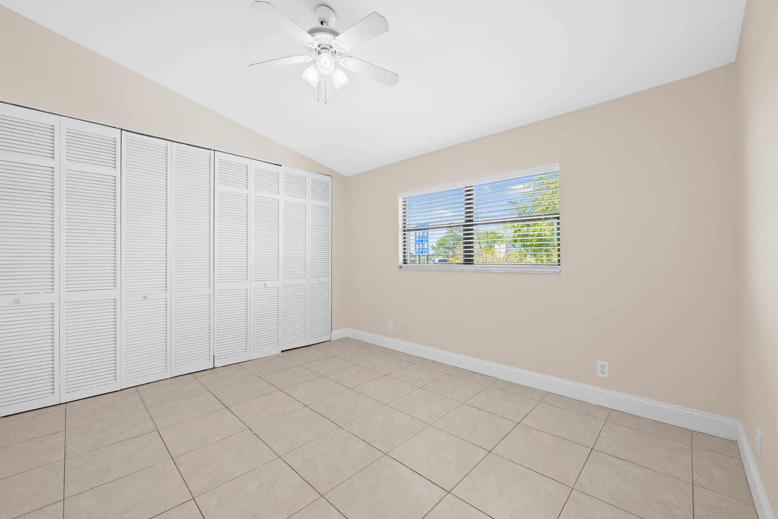 3281 E Golf Boulevard 4 — photo 12