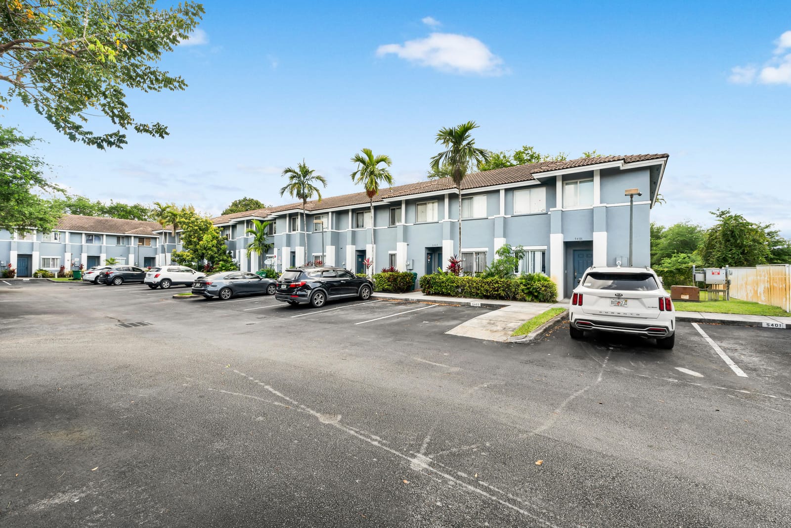 5403 SW 41st Street, Pembroke Park, FL 33023 photo 3