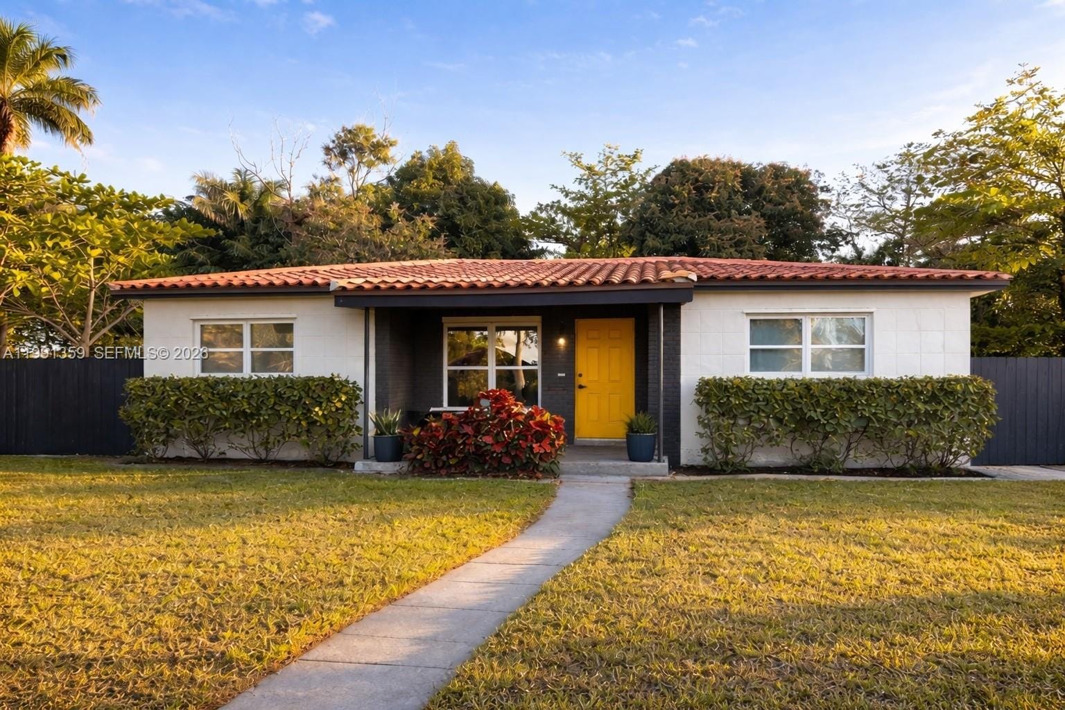 450 NE 155th Terrace, Miami, FL 33162