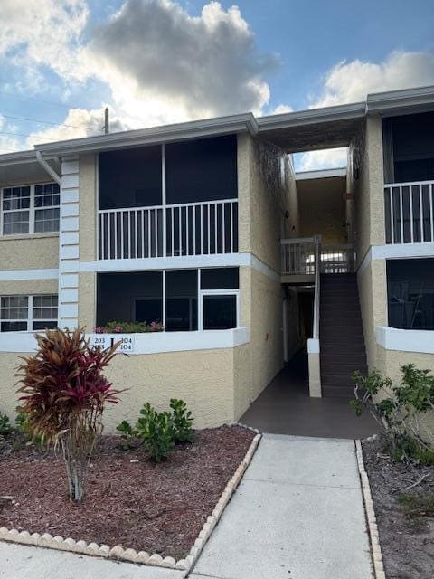 1540 SE Royal Green Circle 103, sold in Midport Place Ii, A Condominium, Port St Lucie, FL
